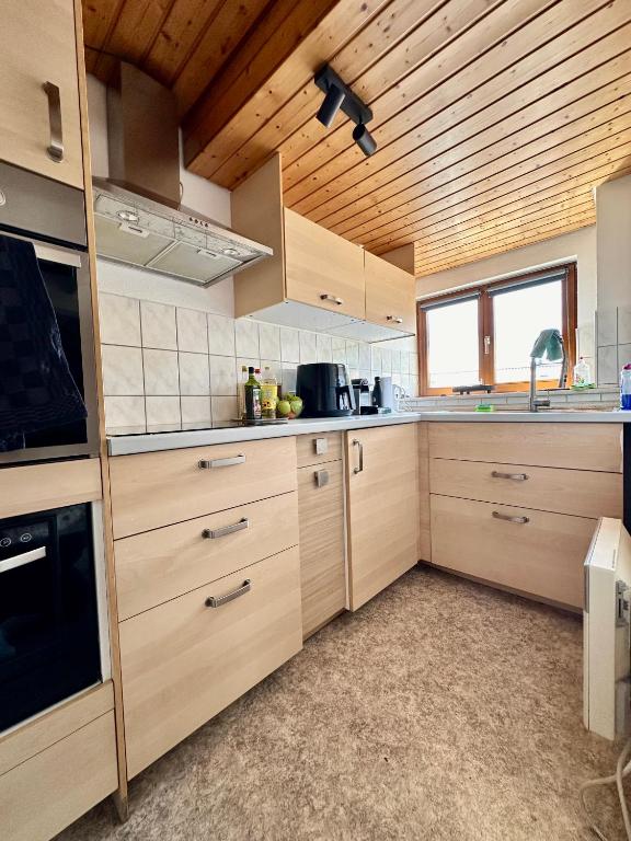 Kuchyň nebo kuchyňský kout v ubytování Ferienwohnung Olymp (2,5 Zimmer)