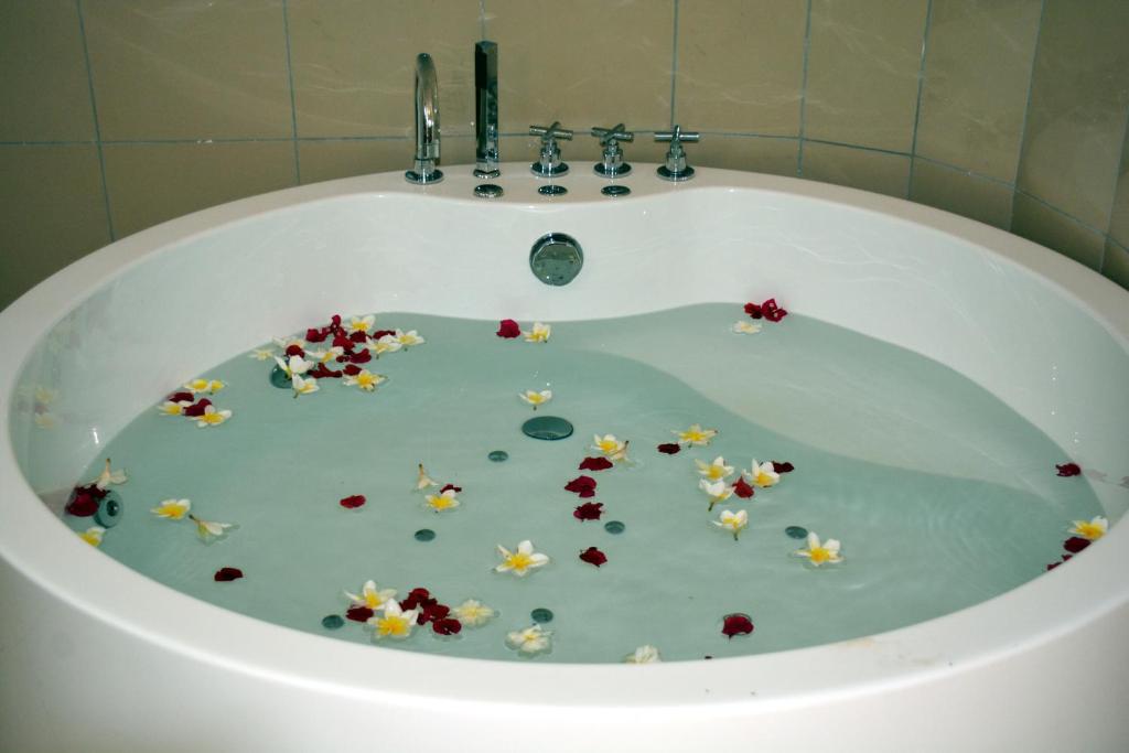 Hotel Mahita Tsara - Viervoudige Kamer Met Uitzicht Op Zee