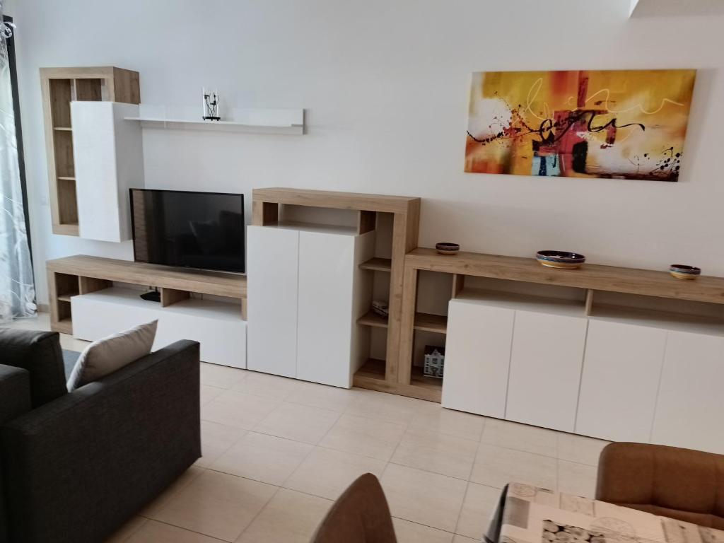 TV a/nebo společenská místnost v ubytování Piso Andrea