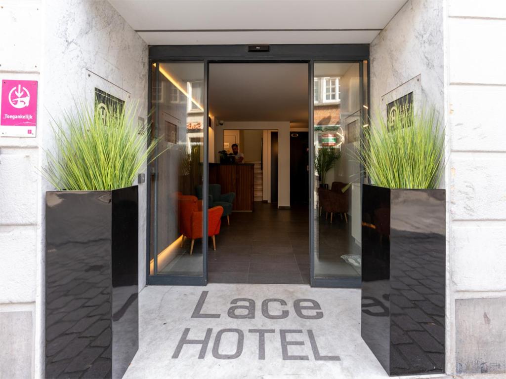 Lace Hotel - Resim 9