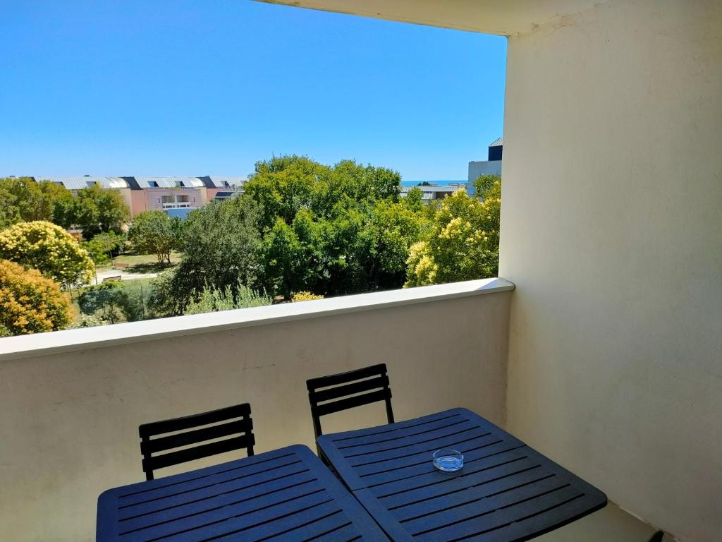 Photo de la galerie de l'établissement Studio Plage des Minimes, à La Rochelle