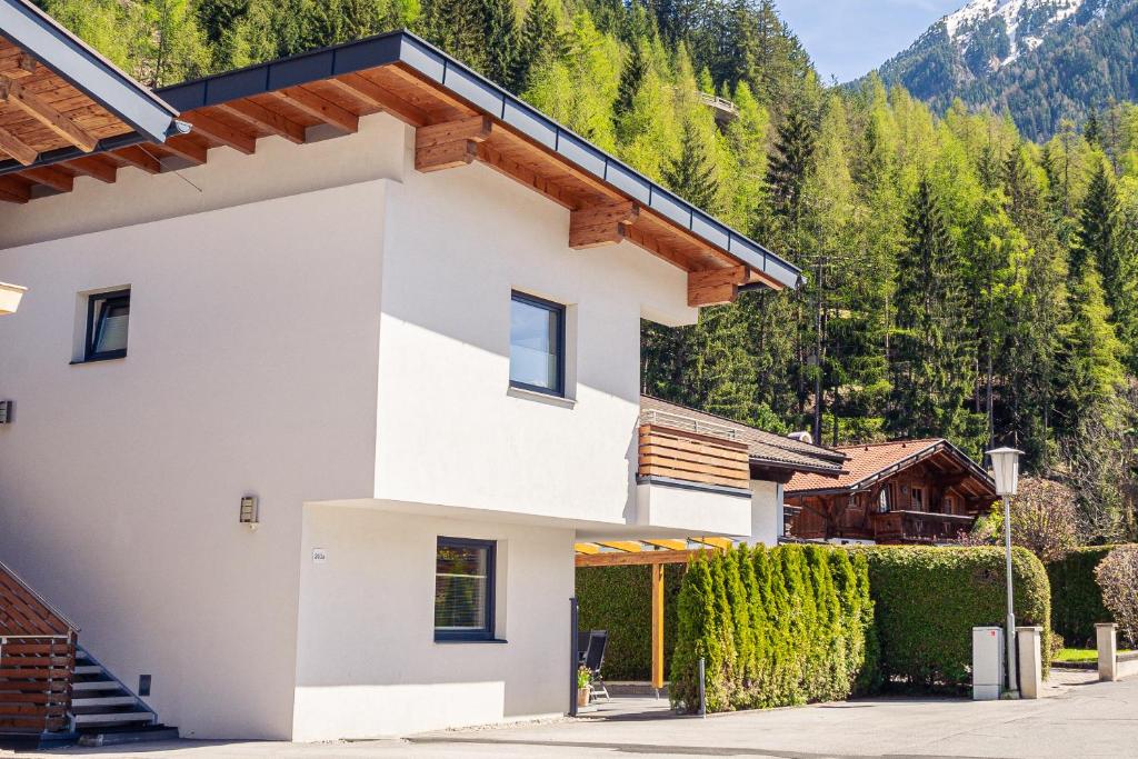 Nespecifikovaný výhled na hory nebo výhled na hory při pohledu z apartmánu