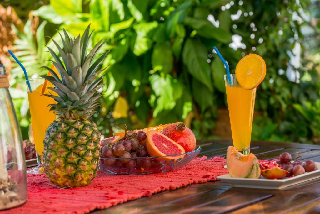 Apartments Miljas 2 - 5