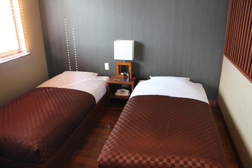 Hotel Saika - Habitación Gemela - No Fumadores