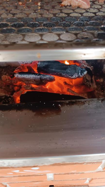 - la fermeture d'une cuisinière avec un feu dans l'établissement Indisponivel, à Tatuí