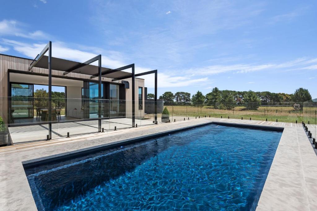 Curlewis Farm, Curlewis (updated prices 2024)