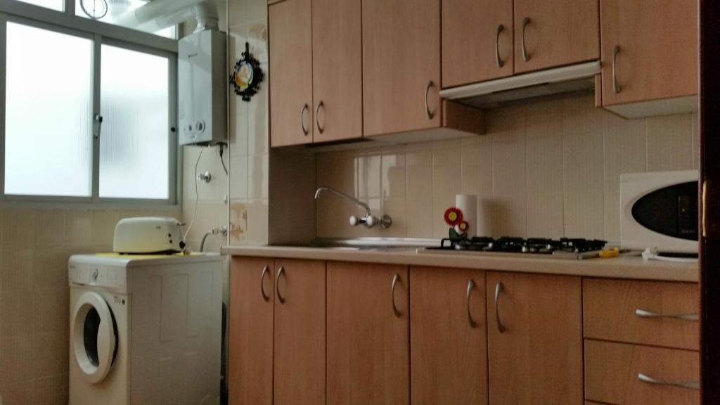 Kuchnia lub aneks kuchenny w obiekcie Apartamento Jose Maria Corona