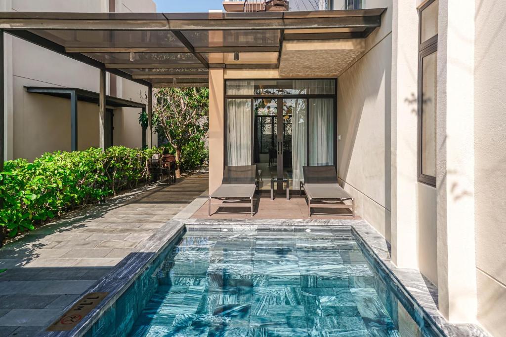 Biệt Thự 1 Phòng Ngủ Với Hồ Bơi Riêng