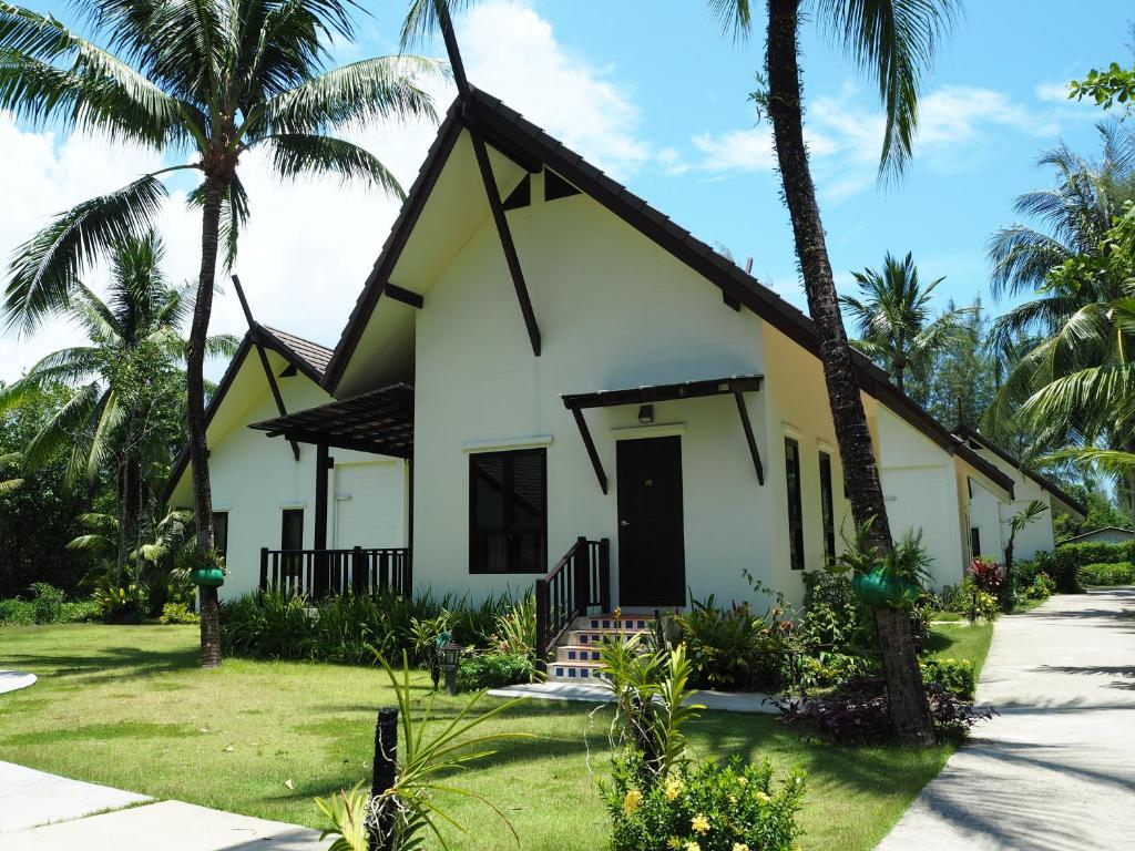 Khaolak Blue Lagoon Resort - SHA Extra Plus - 18