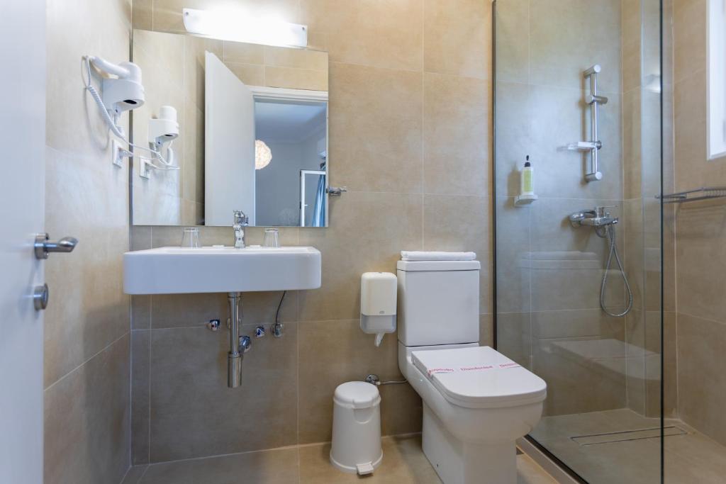 Koupelna v ubytování Hotel Bretagne