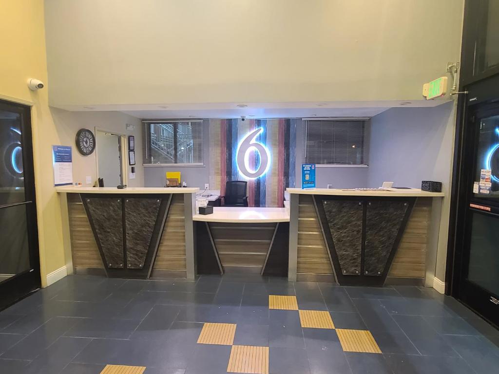 Fotografie z fotogalerie ubytování Motel 6 Martinez, CA v destinaci Martinez