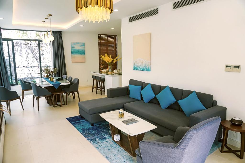 Biệt Thự 3 Phòng Ngủ Có Hồ Bơi Riêng