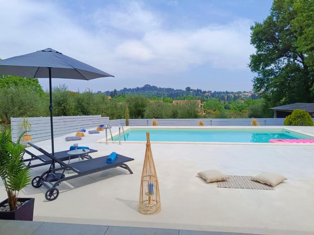 Bazén v ubytovaní Casa Serenity alebo v jeho blízkosti