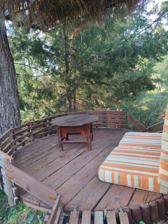 Zahrada ubytování VinSan Glamping & Wellness Centre