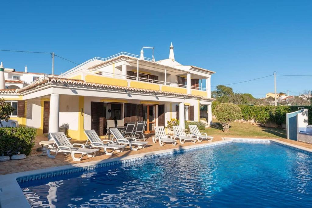 Villa Savannah - Close to fisherman beach