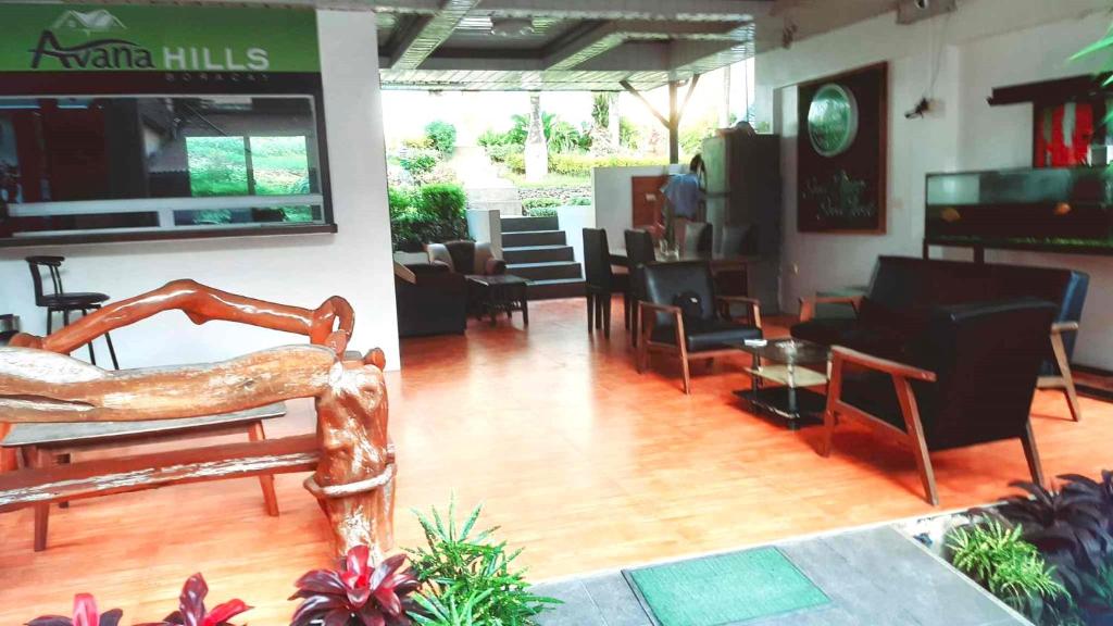 Posezení v ubytování Avana Hills Boracay Prime Grand Suite