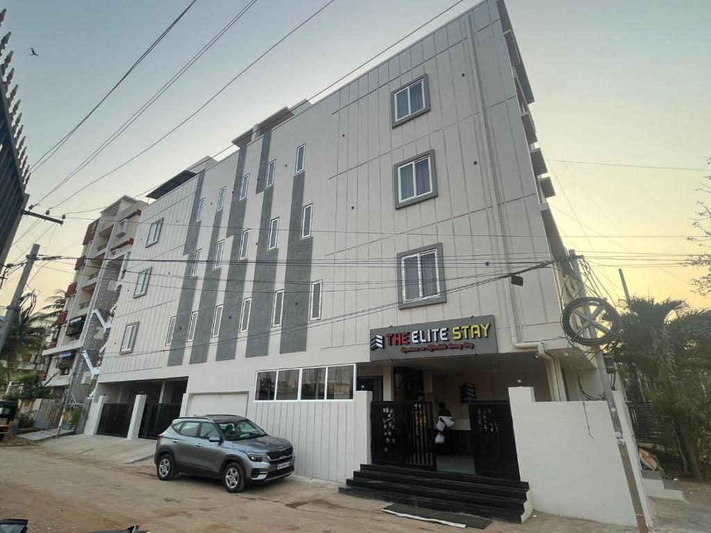 The Elite Stay - Housity