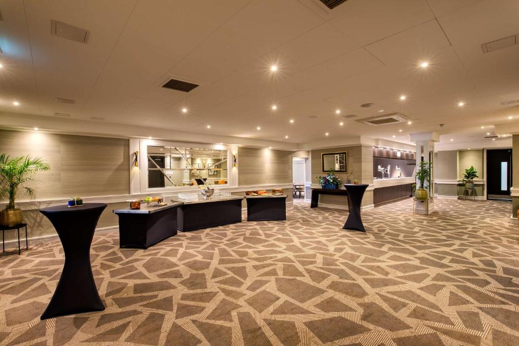 DoubleTree by Hilton London Ealing - Resim 43