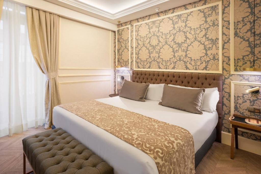 Catalonia Las Cortes - Resim 14