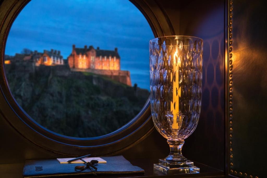Fotografie z fotogalerie ubytování 100 Princes Street v destinaci Edinburgh