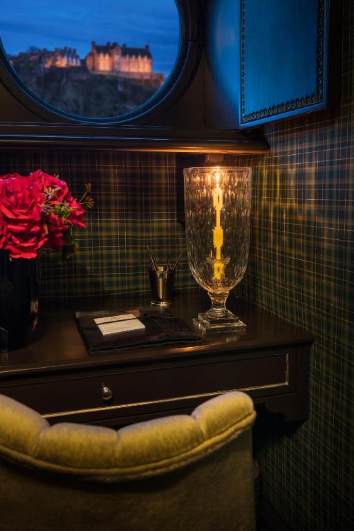 Fotografie z fotogalerie ubytování 100 Princes Street v destinaci Edinburgh