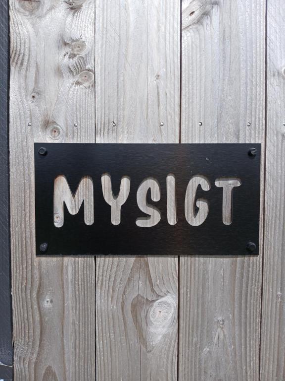Fotografia z galérie ubytovania Au Dolmen de Kerhus "Mysigt" v destinácii Saint-Vougay