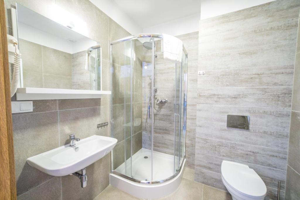 Koupelna v ubytování WYDMA Resort Medi & SPA - Normobaria