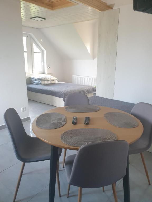 Gospodarstwo agroturystyczne ,, Pod Dębem'' - Triple Chambre Avec Salle De Bain