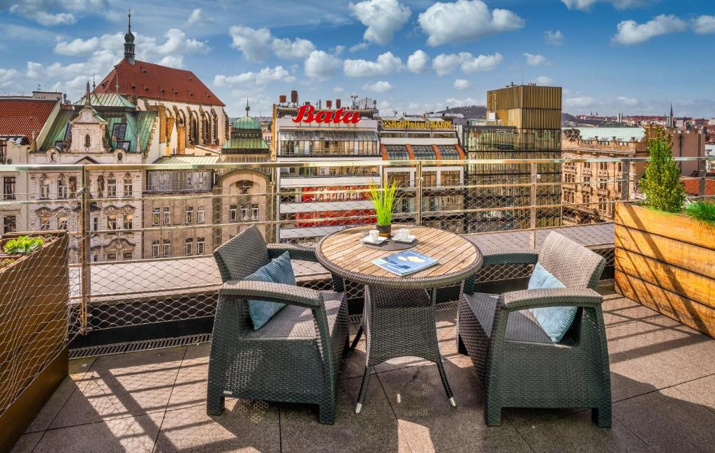 VN3 Terraces Suites by Adrez - Resim 23