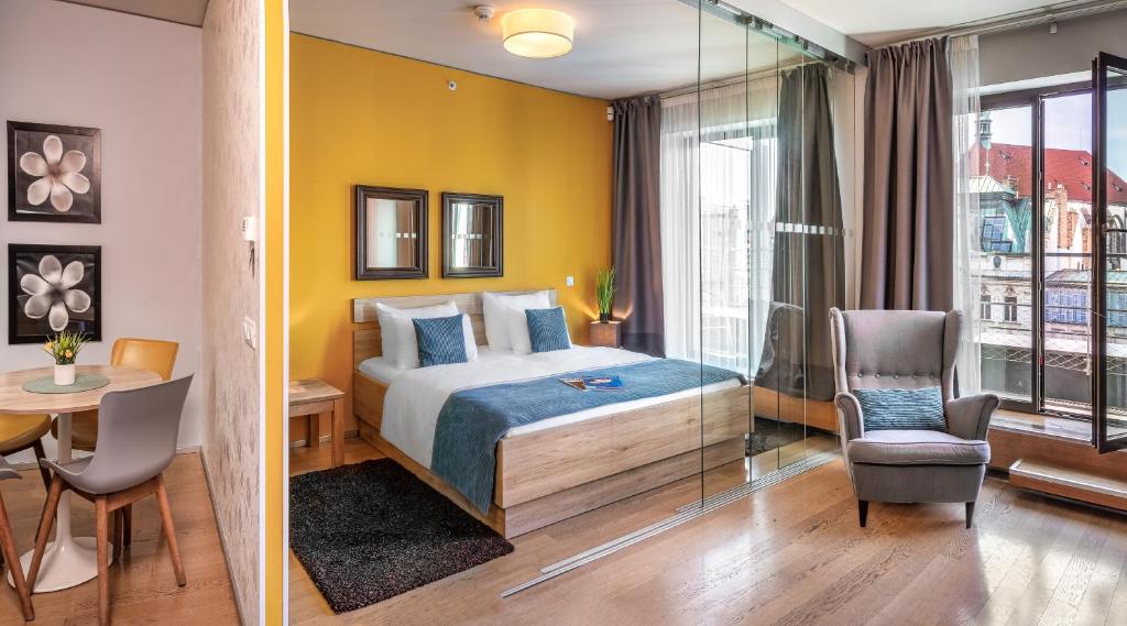 VN3 Terraces Suites by Adrez - Luxury One-Bedroom Apartment With Terrace