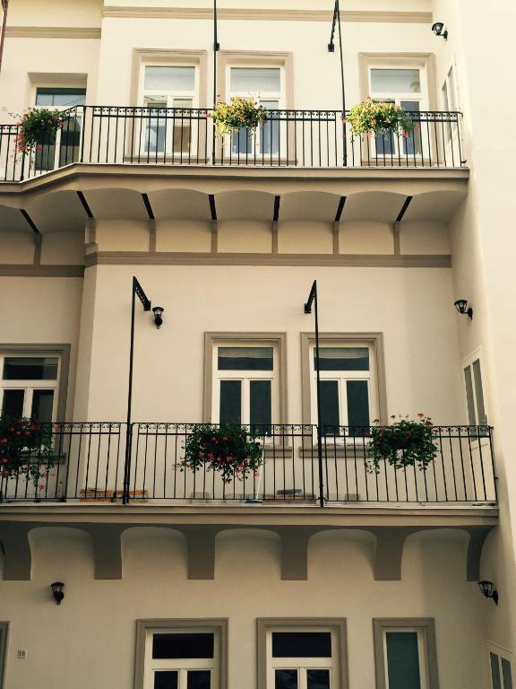 H75 Apartments Kosice Centre - Appartement - Begane Grond (1B)