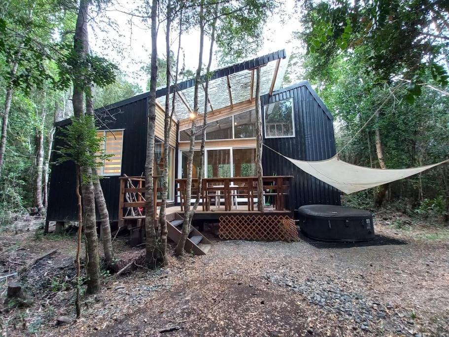 Zahrada ubytování En Bosque, con Río, sin vecinos y Wifi Starlink