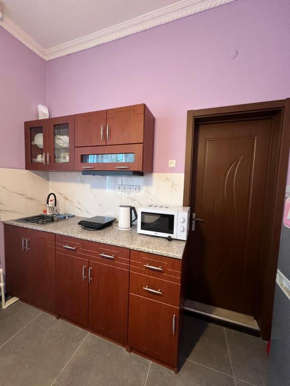 Apartment Merabi - One-Bedroom Apartment