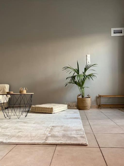 Top Floor Apartment By Estio Comfort Living