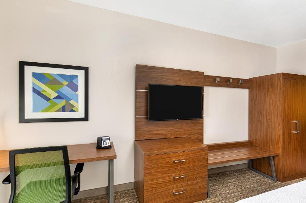 Holiday Inn Express Hotel & Suites Birmingham - Inverness 280 by IHG - Standaardkamer Met 2 Queensize Bedden