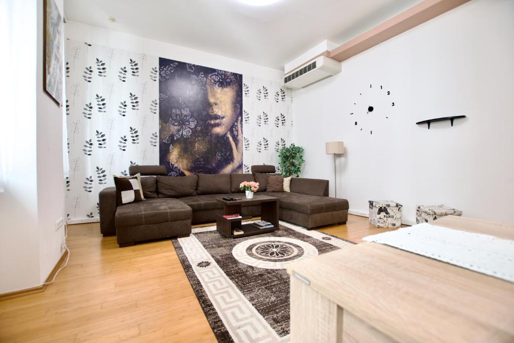 Posedenie v ubytovaní Premium Apartment by Hi5 - Vitkovics Suite