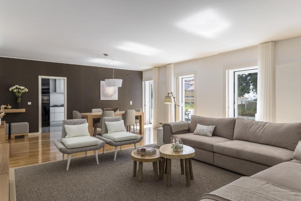 Posezení v ubytování MyPlaceLisbon - Luxury Castle Apartment
