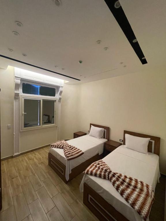 Hola Cairo Boutique - 8