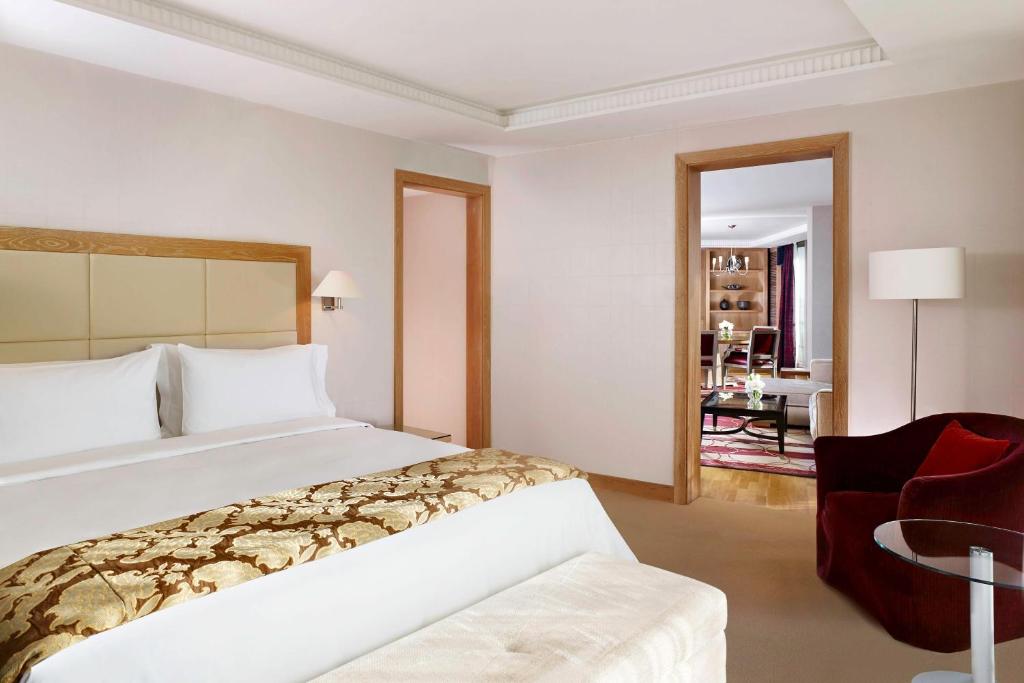 The Park Tower Knightsbridge, a Luxury Collection Hotel, London - Resim 14