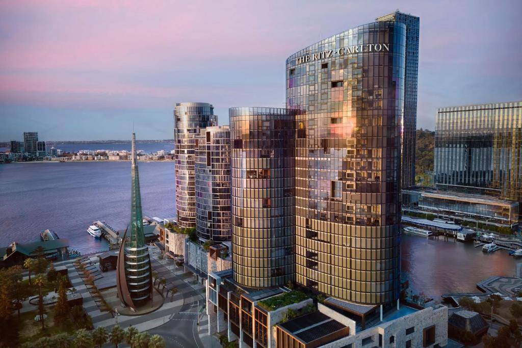 Nespecifikovaný výhled na destinaci Perth nebo výhled na město při pohledu z hotelu