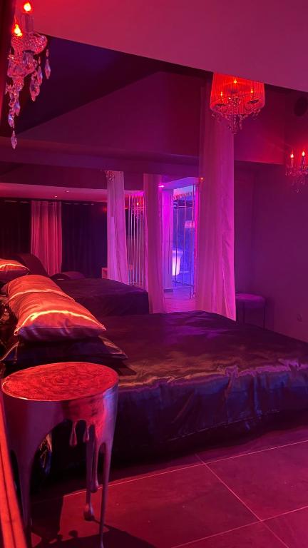 Posezení v ubytování La Terrasse Des Spas - Restaurant - Institut Massage