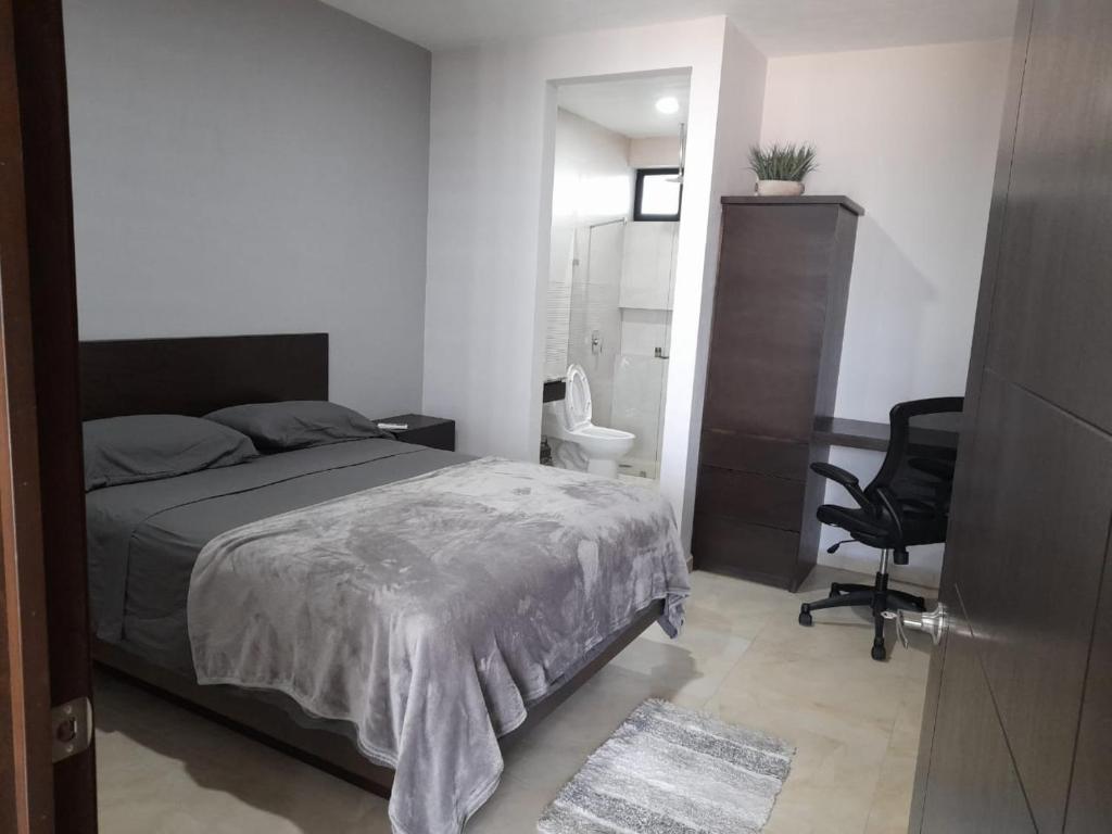 Postel nebo postele na pokoji v ubytování New Modern Condo with Air-condition