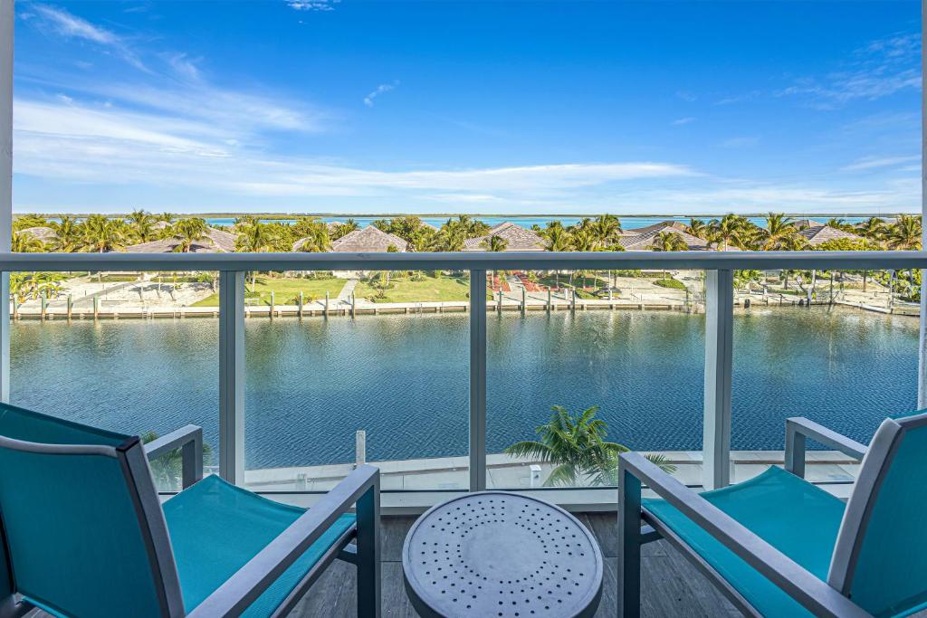 Resorts World Bimini, Alice Town (updated prices 2025)