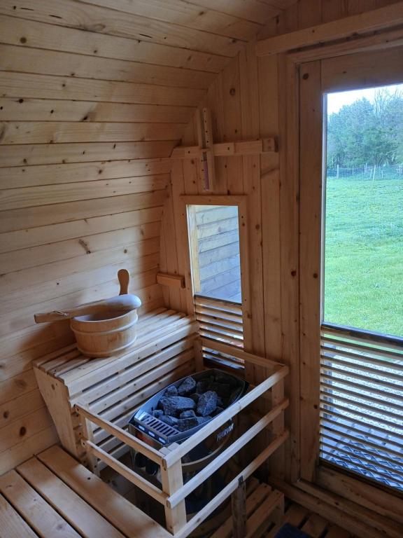 Fotografia z galérie ubytovania Au Dolmen de Kerhus "Mysigt" v destinácii Saint-Vougay