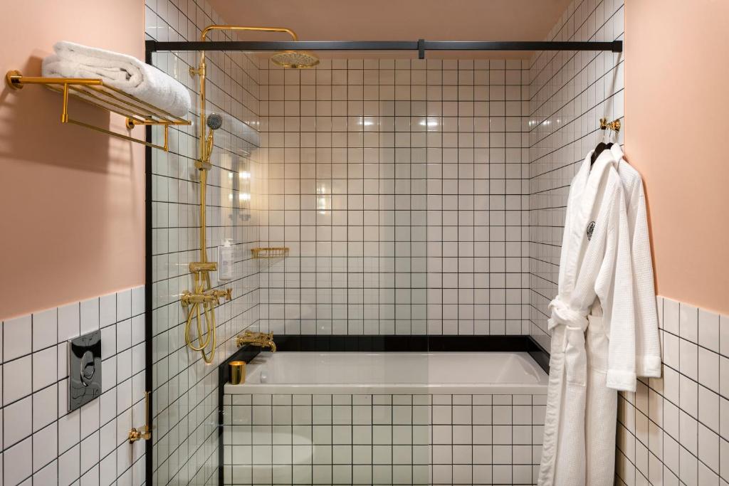 Koupelna v ubytování Artizan - Design Hotel