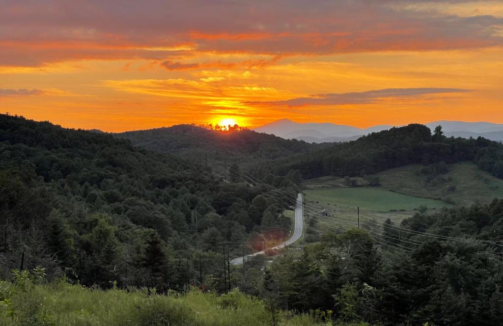 Evergreen Overlook, West Jefferson (updated prices 2024)