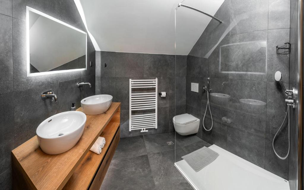 Koupelna v ubytování Vila Grad Bled - Sauna & Hot tub