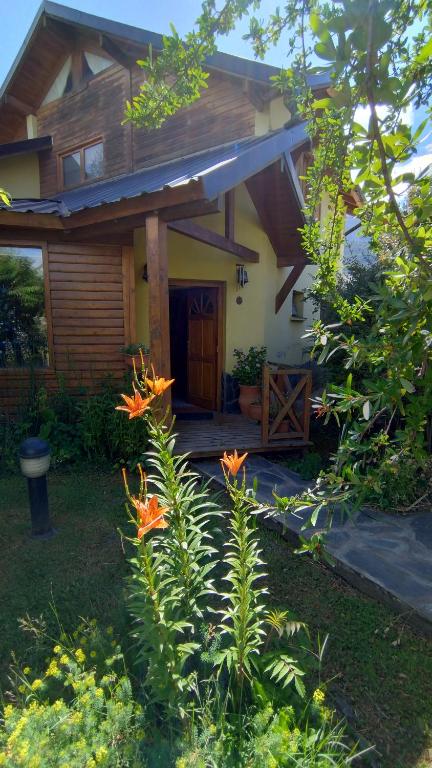 Κήπος έξω από το Casa de Silvina