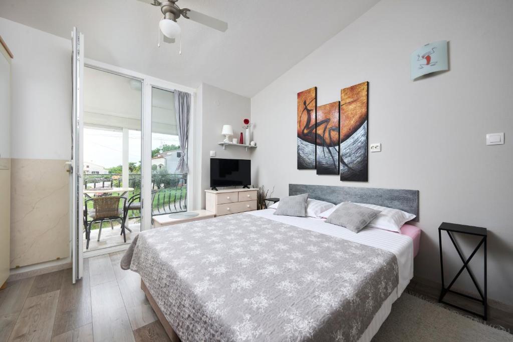 Summer Nook Studio Apartment - Poreč