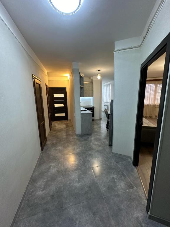 تصویر اتاق‌های Apartment in Yerevan - تصویر ۲